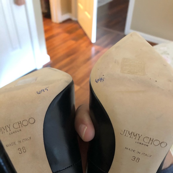 Shoes - Picture 1 of 4